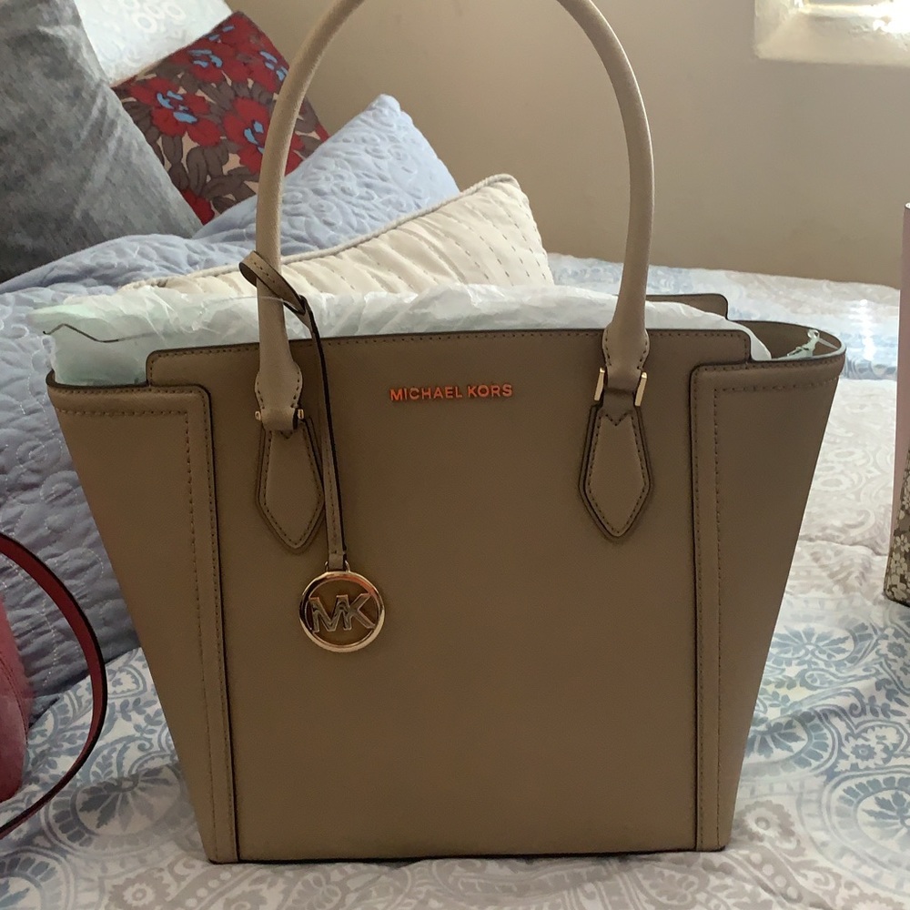 Brand new authentic MK tan purse